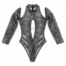 Load image into Gallery viewer, Olivia