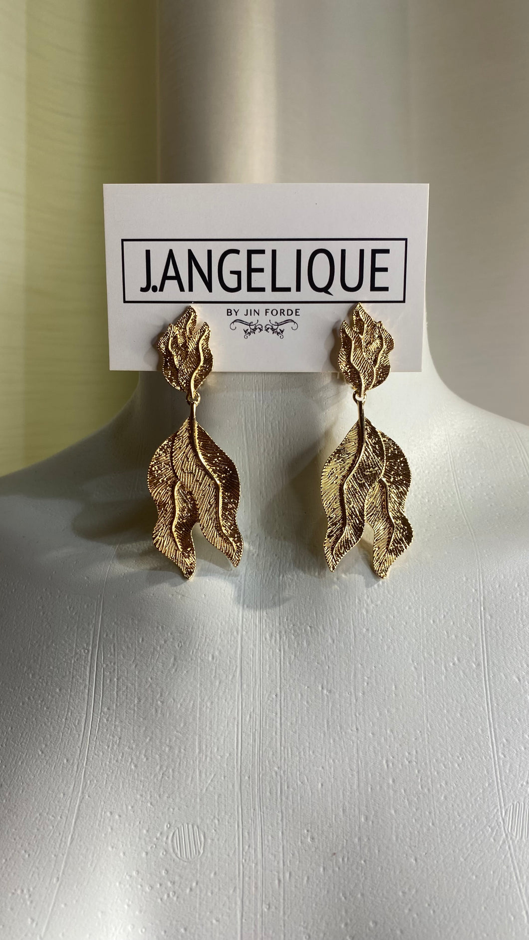 Aura Earrings