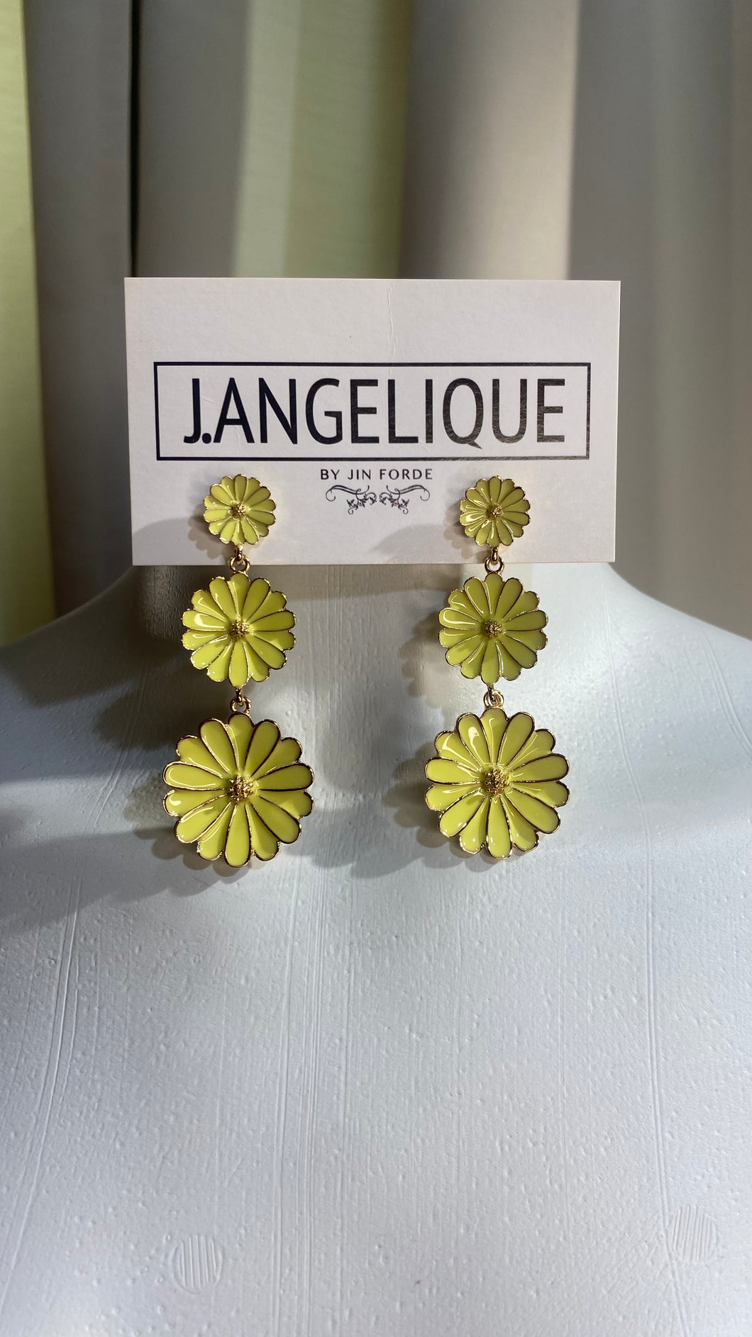 Vera Earrings