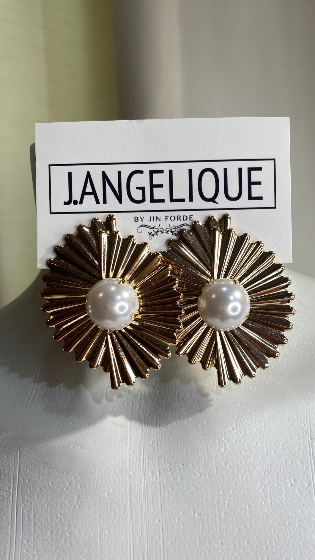 Golden Getaway Earrings