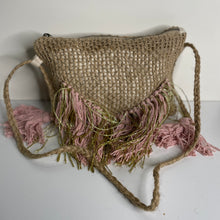 Load image into Gallery viewer, Chic Raffia Bag (Pink)
