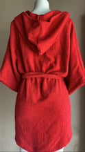 Load image into Gallery viewer, MEN’S After Bath Robe (Red)
